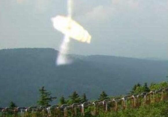 ���ɽufo�¼�������� ����Ů�������¼���ļٵ�