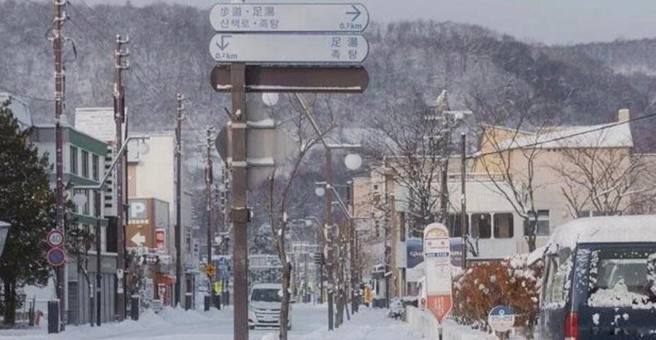 关于雪的句子有哪些短句 描写冬天下雪的优美段落