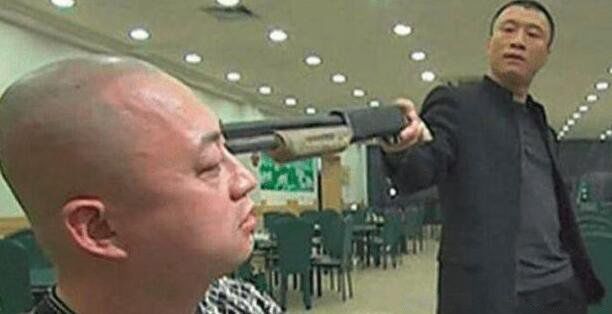 ����׵ľ�����Щ 4������׵ľ����ɫ���Ӿ�����