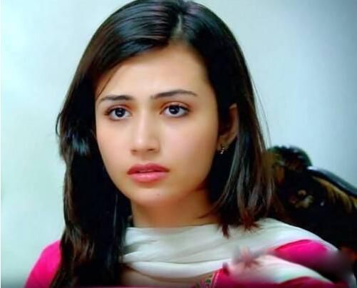 �ͻ�˹̹��Ů�ж��� ��Ů��ʲô�ص�ΪʲôƯ��