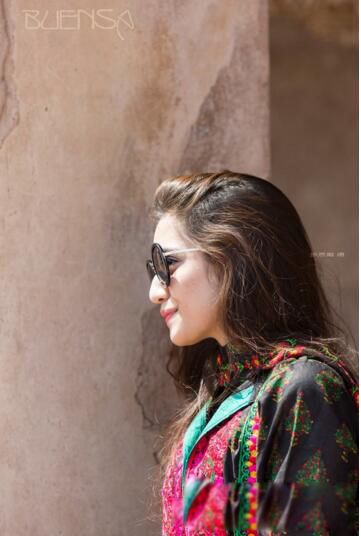 �ͻ�˹̹��Ů�ж��� ��Ů��ʲô�ص�ΪʲôƯ��