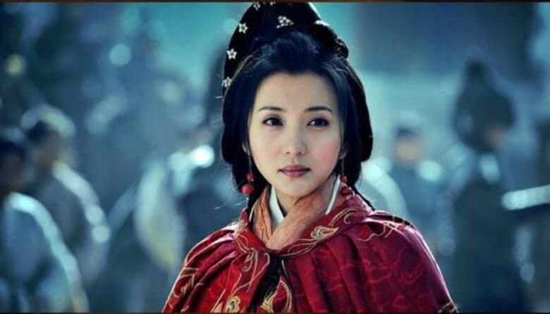 ������������߻�����ָ����˭ ָ���ǹŴ����Ĵ���Ů