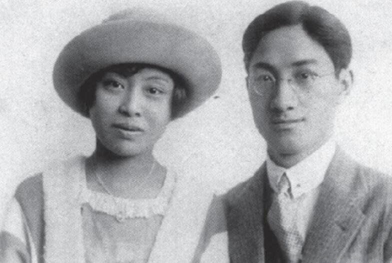 �˽���־Ħ������Ů�� ����������־Ħ������Ů�˵Ĺ���