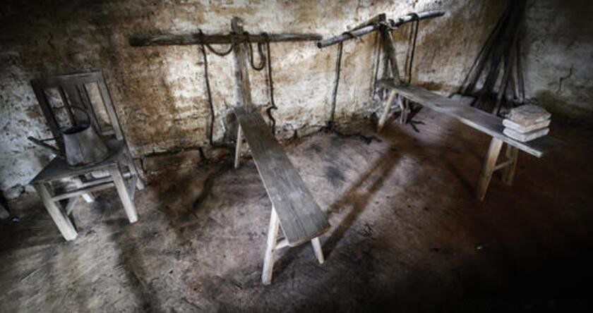 ����ʲô���ϻ����̾� �Ŵ���Ů�õ��̾��ϻ���