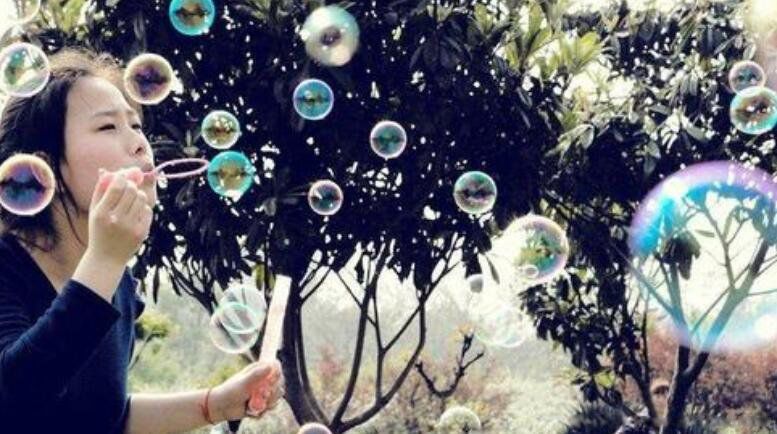 ����ˮ���������� �������򵥴������ֶ��ִ�