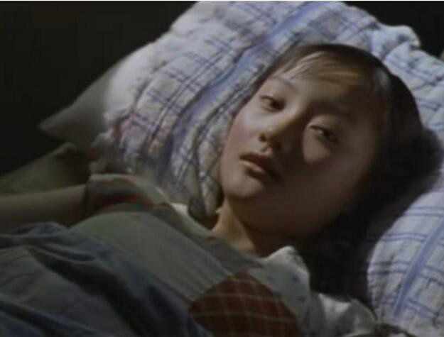 天浴李小璐的尺度有多大 16岁李小璐成名电影
