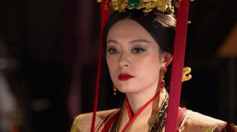 �������˺����µĹ�ϵ �������������µĶ�ϱ����