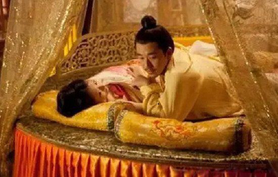 �������Լ���һ������ �������ʷ������