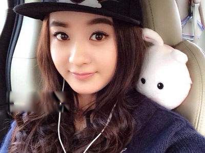 �й�������ʮ��У�� ����У����Ů������