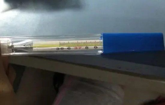 ˮ���¶ȼ�Ҹ�²�����Ҫ������ ��ȷ�÷�ע������