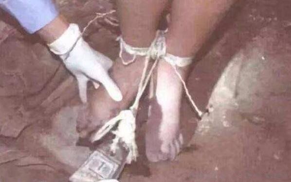 重庆红衣小男孩真相大白 茅山法术害人的后果