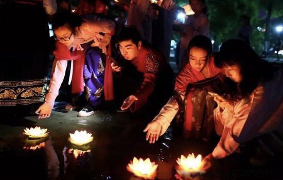 ���ڲ�������8���� ��Ԫ����С�����Ž���