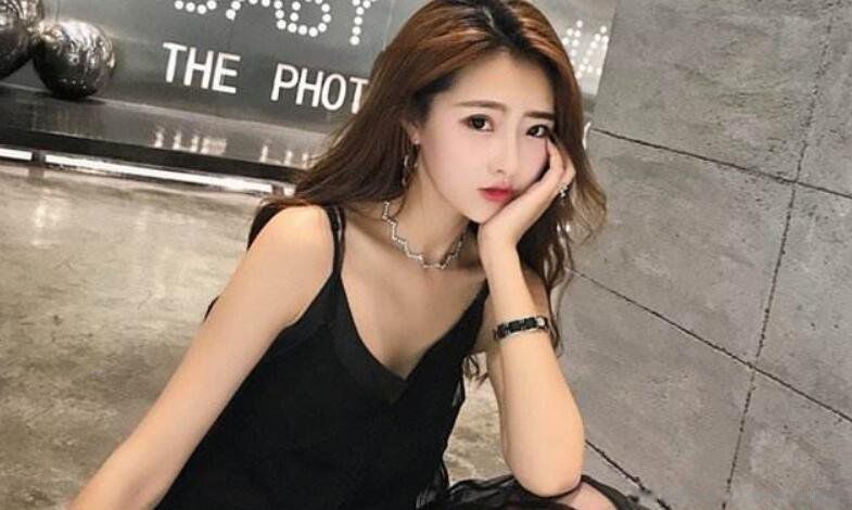 ���ڶ������и�������Щ �������100�׸���������ȫ