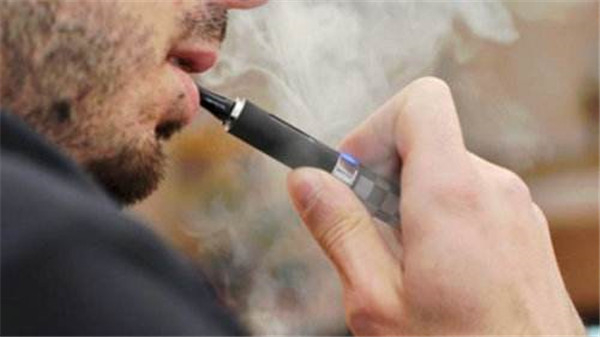 电子烟对人体的危害有多大 抽电子烟对身体的伤害到底有多大