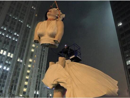 梦露雕像为什么被拆除 玛丽莲梦露雕像在哪个城市