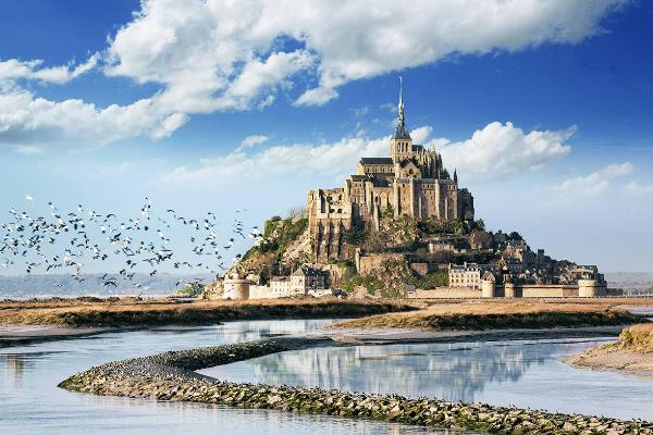 �����������ߵĹ������� ����ʸߵĹ��ҵ����а�