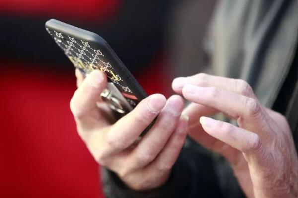 �����绰�Ƕ��� �����绰�������ĸ���112����122