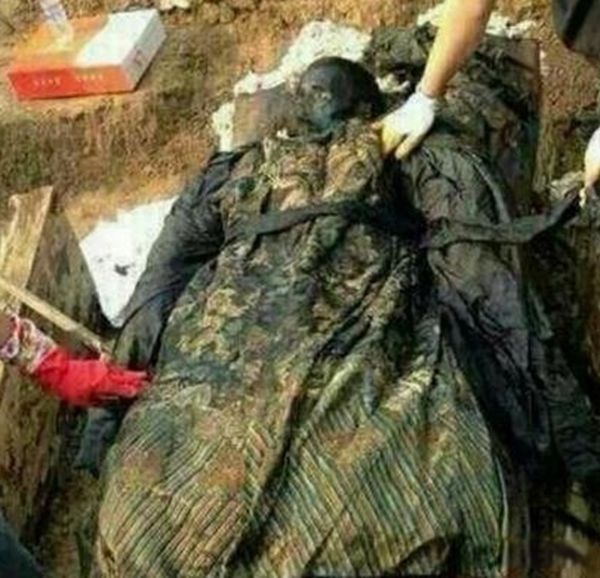 �й�δ��֮����ʵ���� �ֲ�20��δ��֮�տֲ��¼�