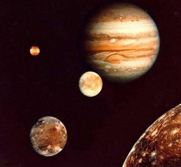 太阳系八大行星卫星数量 行星中卫星最多的是哪个