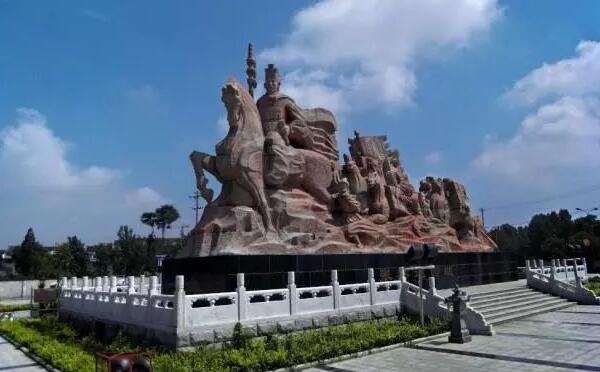 张骞是哪个地方的人 他出使西域的历史意义