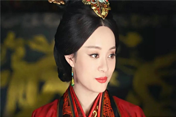 ��������µ���ʷ��ϵ ��ʵ����ʷ����������û�а���ϵ