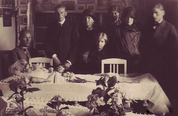 ���˵ҿ˹����¼��ĵ�Ӱ��ʲô �������˵ҿ˹����¼�����