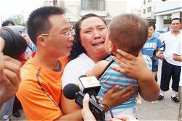 陈莲香为什么判的那么轻 她为什么不判死刑只判十