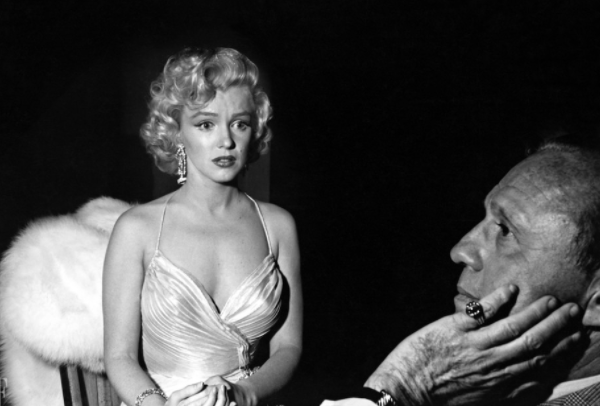 ��¶���ݱ������� ��������ȥ����Ϊɶû������