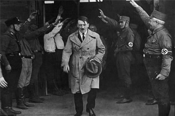 希特勒有没有后代 为什么希特勒没有孩子