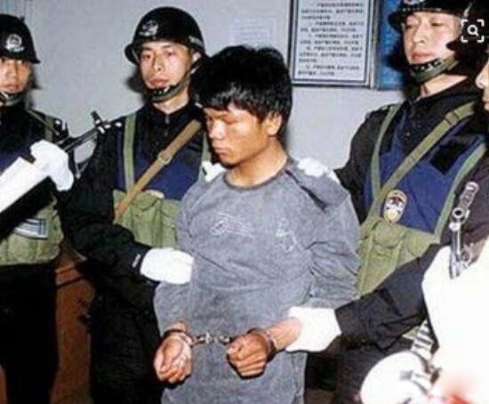 马加爵留下的家书 生前的一封信最后一句话让警察落泪