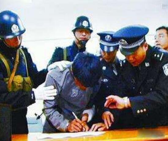 马加爵留下的家书 生前的一封信最后一句话让警察落泪