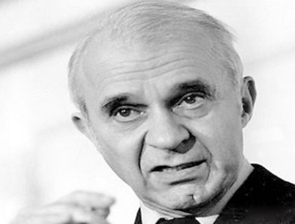 里昂惕夫之谜的解释 产生的原因和解释主要观点