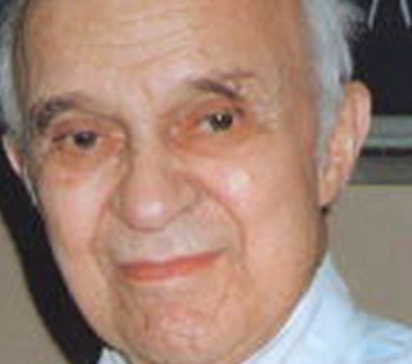 里昂惕夫之谜的解释 产生的原因和解释主要观点