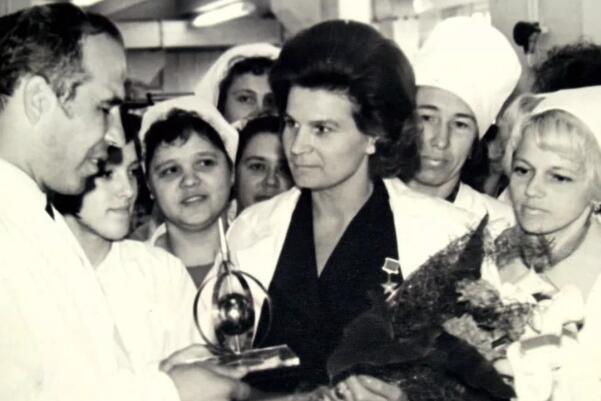 瓦莲金娜·捷列什科娃是谁 苏联第一位女宇航员捷列什科娃