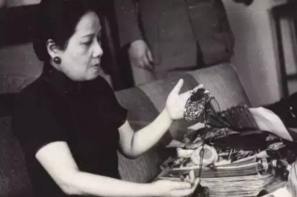 �����������Ϲ��ֱ���˭ ���������ü��ֱ�޸�˭