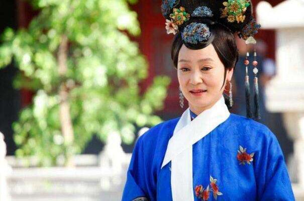 康熙有几个皇后多少妃子 他最喜欢德妃还是宜妃