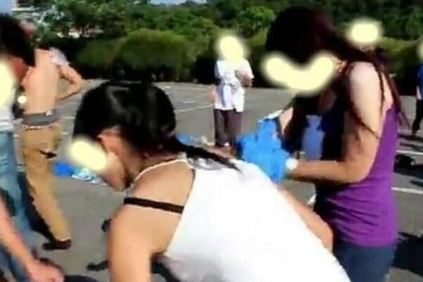 �����˺��ߵļ���˹��¼ �����εĽ����¼�¼