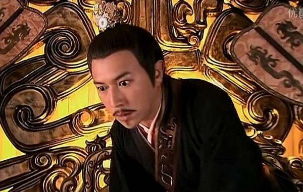 ���ĵ������� ������˭�Ķ���ĸ����˭