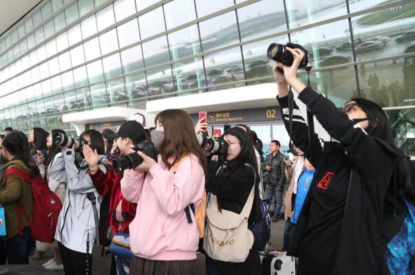 վ����ô׬Ǯ,���ǲ��ù����� ְҵվ��ʲô��˼