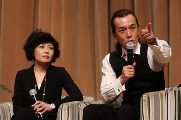 ���ĸļ޵��ɷ���˭ �������Ϲ���˭