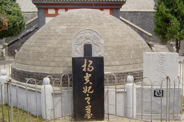 杨贵妃墓在哪里 日本杨贵妃墓是谁造的