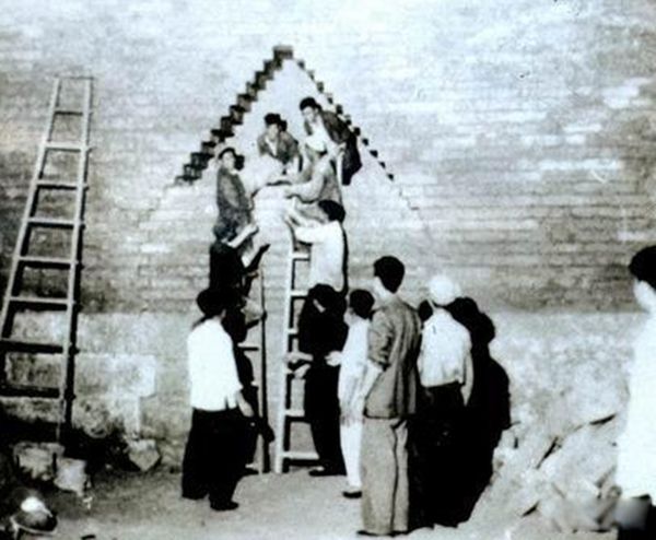 ��ʮ���궼��˭����Ĺ ʮ�����ֹ������¼�֮��