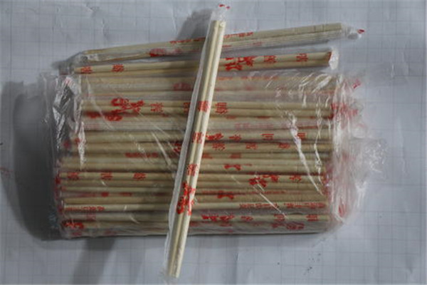 一次性筷子属于什么垃圾 使用过的一次性筷子可回收吗