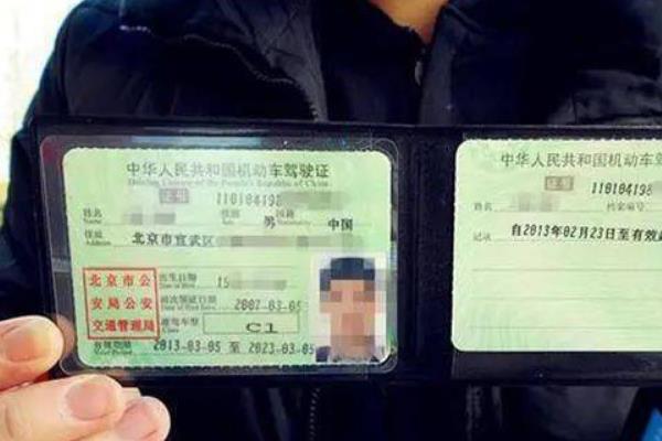 ��b2�����ܿ�ʲô�� ���˽�һ��b2���տ��Կ��ĳ���