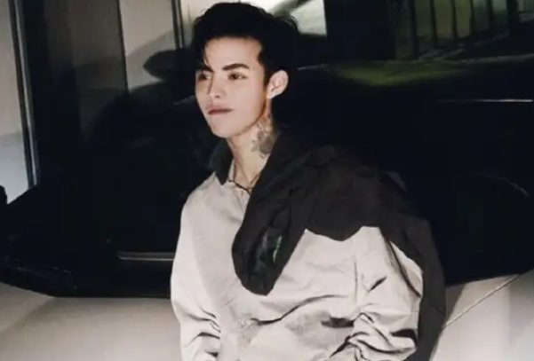 殷世航是谁呀干嘛的 他是怎么火起来的