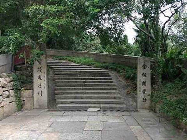 赵云墓在哪里被发掘了吗 赵云墓出土的龙胆枪图片
