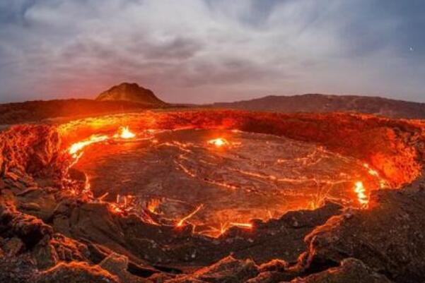 �����ڵ����¼�¼�� ǰ���������̽��������Ȼ����