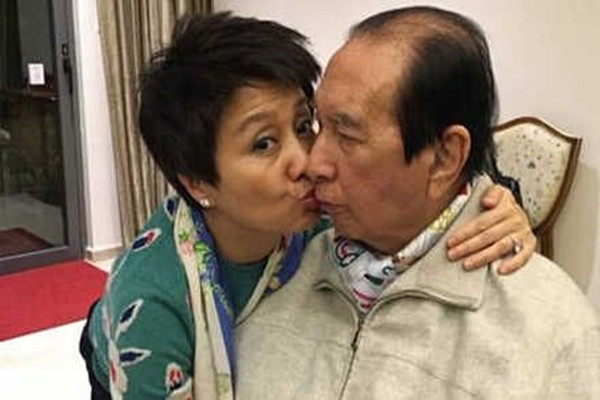 �κ���ķ������ϵͼ �ķ���Ů����˭һ�����ٸ�