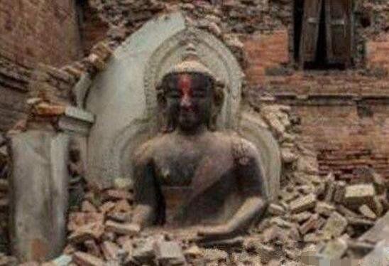 �봨���𲻸ҹ�����Ƭ �봨������е������¼��ֲ���ʵͼƬ