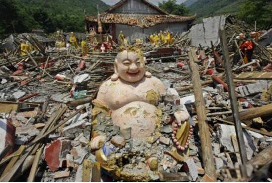 �봨���𲻸ҹ�����Ƭ �봨������е������¼��ֲ���ʵͼƬ